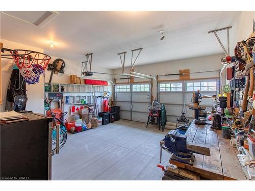 55 Driftwood Drive, Simcoe, ON - Indoor Photo Showing Garage