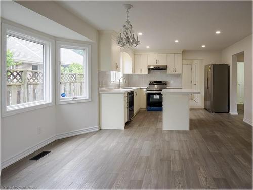 34 Mann Avenue, Simcoe, ON - Indoor Photo Showing Kitchen