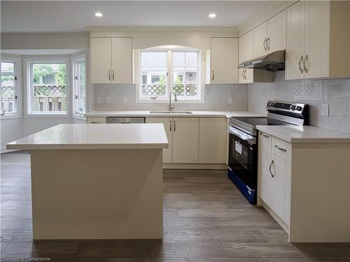 34 Mann Avenue, Simcoe, ON - Indoor Photo Showing Kitchen