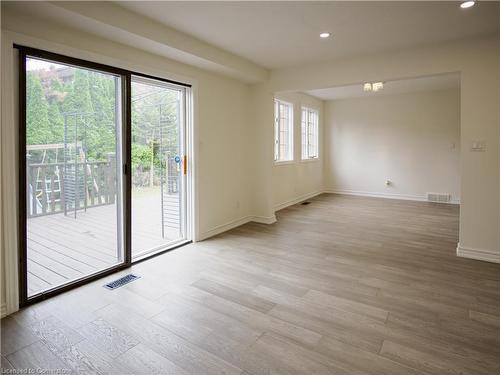 34 Mann Avenue, Simcoe, ON - Indoor Photo Showing Other Room