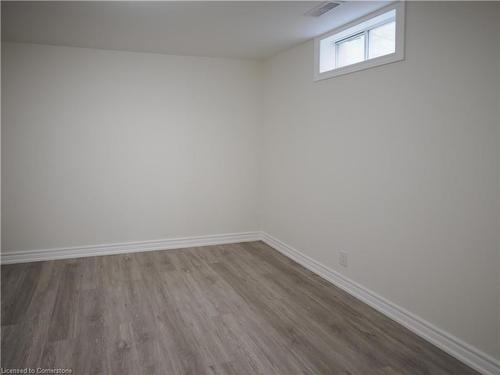 34 Mann Avenue, Simcoe, ON - Indoor Photo Showing Other Room