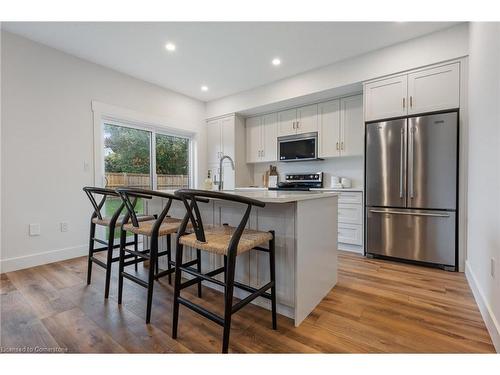 51 Amber Street, Waterford, ON - Indoor Photo Showing Kitchen