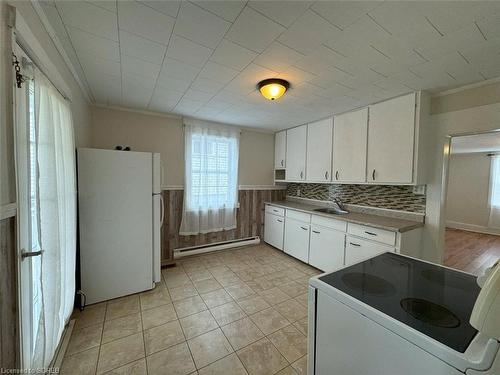 59 & 61 Patterson Street, Simcoe, ON - Indoor Photo Showing Kitchen With Double Sink