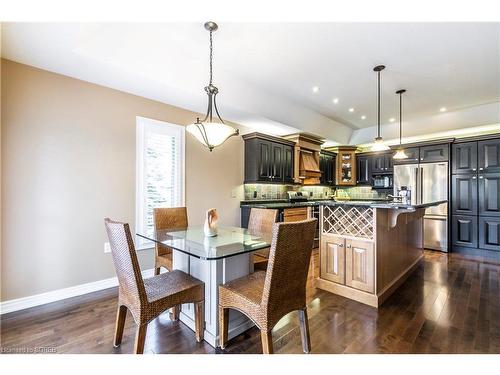 51 Sea Breeze Drive, Port Dover, ON - Indoor Photo Showing Dining Room