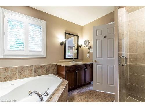 51 Sea Breeze Drive, Port Dover, ON - Indoor Photo Showing Bathroom