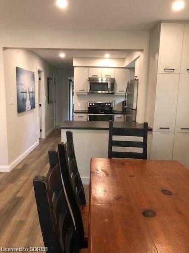 219 Cedar Drive, Turkey Point, ON - Indoor Photo Showing Kitchen