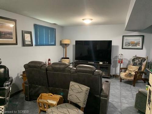 26 Thomson Road, Simcoe, ON - Indoor Photo Showing Living Room