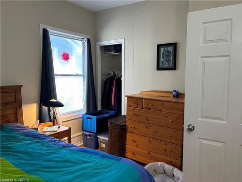 197 Norfolk Street S, Simcoe, ON - Indoor Photo Showing Bedroom