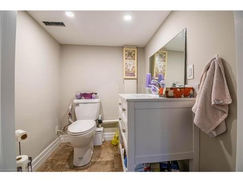 164528 Kellett Road, Tillsonburg, ON - Indoor Photo Showing Bathroom