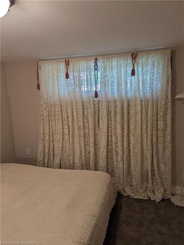 164528 Kellett Road, Tillsonburg, ON - Indoor Photo Showing Bedroom