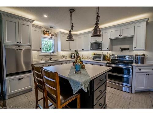 164528 Kellett Road, Tillsonburg, ON - Indoor Photo Showing Kitchen With Upgraded Kitchen