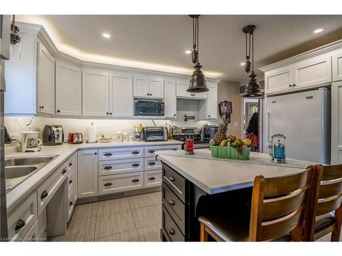 164528 Kellett Road, Tillsonburg, ON - Indoor Photo Showing Kitchen With Double Sink