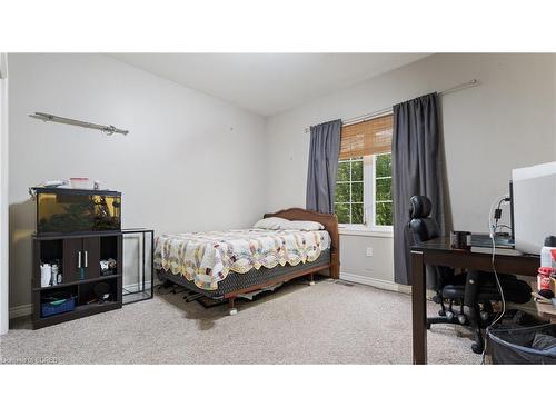 147 Wilson Drive, Simcoe, ON - Indoor Photo Showing Bedroom