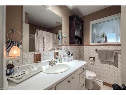 227 Main Street Street E, Otterville, ON - Indoor Photo Showing Bathroom