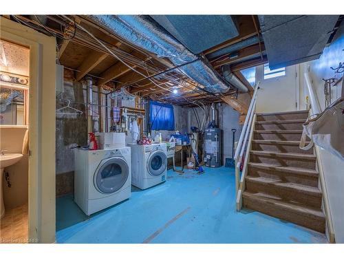 130 Chapel Street, Simcoe, ON - Indoor Photo Showing Laundry Room