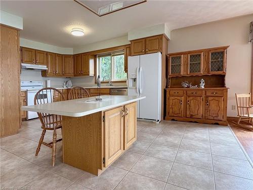 16 Dean Street, Port Dover, ON - Indoor Photo Showing Kitchen