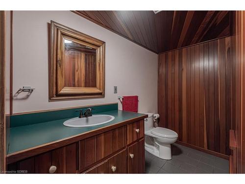 20 Van Norman Street, Charlotteville, ON - Indoor Photo Showing Bathroom