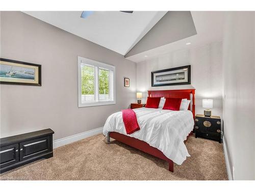 587 Hillcrest Road, Simcoe, ON - Indoor Photo Showing Bedroom