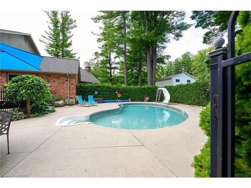 587 Hillcrest Road, Simcoe, ON - Outdoor With In Ground Pool