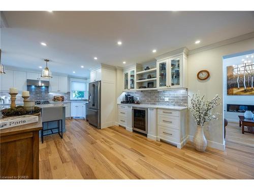 28 Donjon Boulevard, Port Dover, ON - Indoor Photo Showing Kitchen