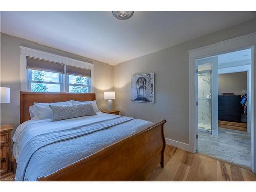 28 Donjon Boulevard, Port Dover, ON - Indoor Photo Showing Bedroom