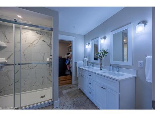 28 Donjon Boulevard, Port Dover, ON - Indoor Photo Showing Bathroom