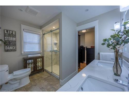 28 Donjon Boulevard, Port Dover, ON - Indoor Photo Showing Bathroom