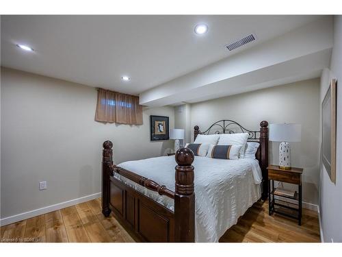 28 Donjon Boulevard, Port Dover, ON - Indoor Photo Showing Bedroom