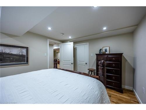 28 Donjon Boulevard, Port Dover, ON - Indoor Photo Showing Bedroom