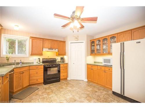 19 Coastal Court, Port Dover, ON - Indoor Photo Showing Kitchen With Double Sink