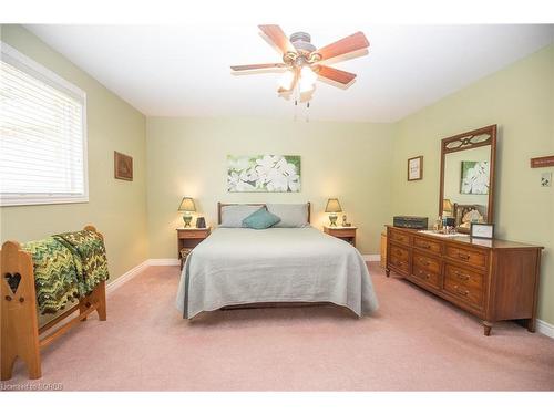 19 Coastal Court, Port Dover, ON - Indoor Photo Showing Bedroom