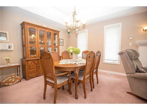 19 Coastal Court, Port Dover, ON - Indoor Photo Showing Dining Room