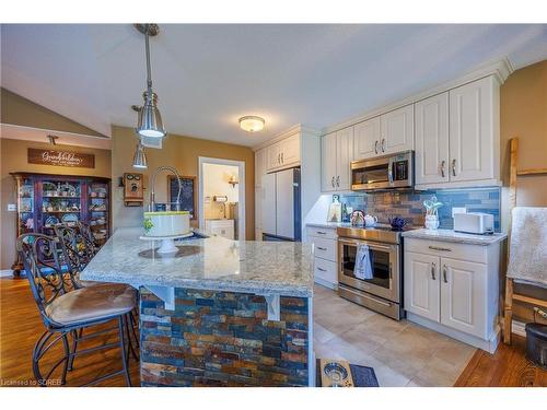 117 Angler Avenue, Port Dover, ON - Indoor Photo Showing Kitchen