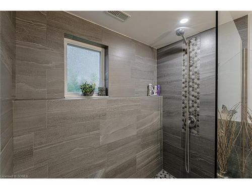 13 Galinee Trail, Port Dover, ON - Indoor Photo Showing Bathroom