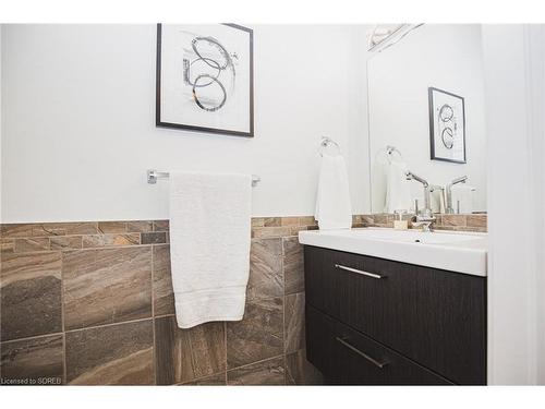 118 Brown Street, Port Dover, ON - Indoor Photo Showing Bathroom