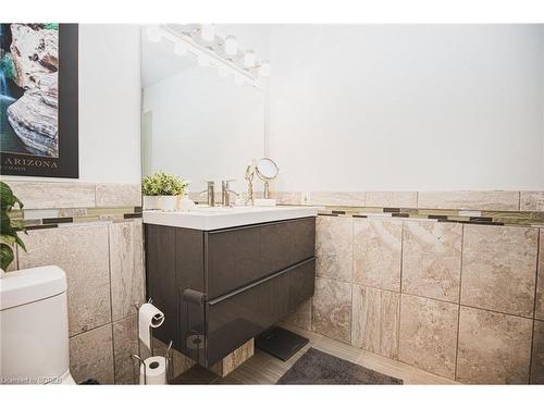 118 Brown Street, Port Dover, ON - Indoor Photo Showing Bathroom