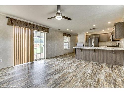 11981 Plank Road, Tillsonburg, ON - Indoor Photo Showing Kitchen