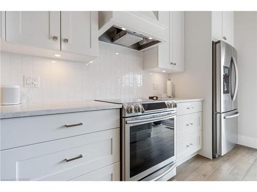 1-744 Nelson Street, Port Dover, ON - Indoor Photo Showing Kitchen With Stainless Steel Kitchen With Upgraded Kitchen