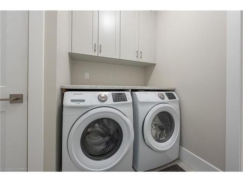 1-744 Nelson Street, Port Dover, ON - Indoor Photo Showing Laundry Room