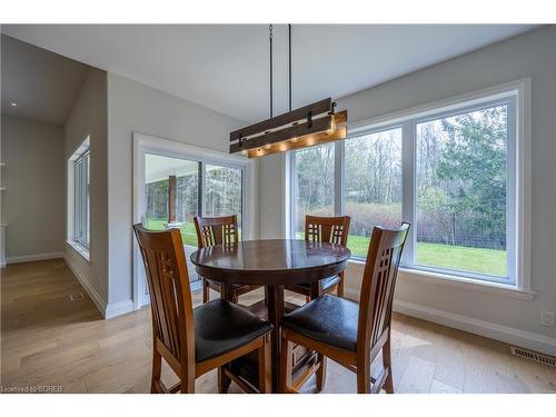 120 Newport Lane, Port Dover, ON - Indoor Photo Showing Dining Room