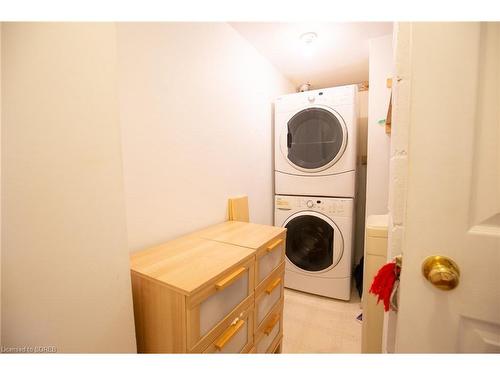 402-5 Mill Pond Court, Simcoe, ON - Indoor Photo Showing Laundry Room