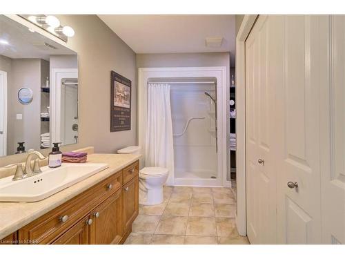 38 Pheasant Trail, Port Dover, ON - Indoor Photo Showing Bathroom