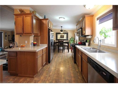 2 Hickory Hollow, Nanticoke, ON - Indoor Photo Showing Kitchen With Double Sink