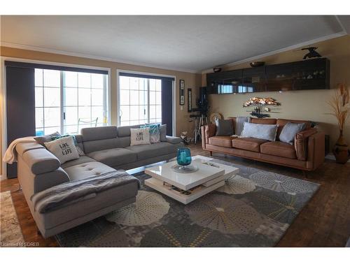 2 Hickory Hollow, Nanticoke, ON - Indoor Photo Showing Living Room