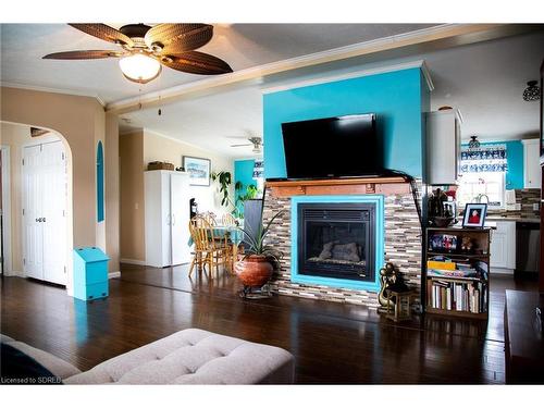 22 Cricklewood Crescent, Nanticoke, ON - Indoor Photo Showing Living Room With Fireplace