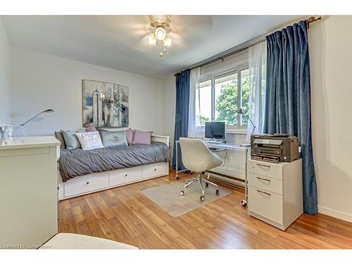 28 Montclair Crescent, Simcoe, ON - Indoor Photo Showing Bedroom