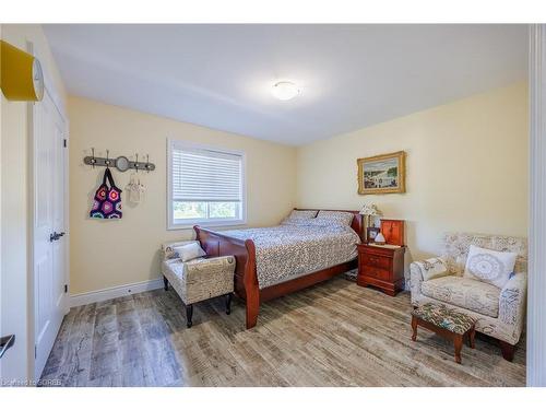 127 Brown Street, Port Dover, ON - Indoor Photo Showing Bedroom