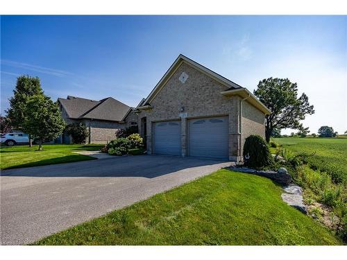 26 Jong Street, Waterford, ON - Outdoor