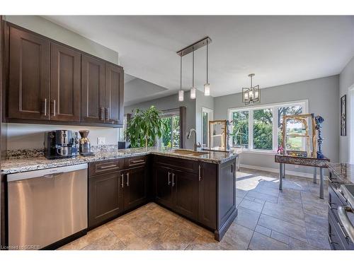 26 Jong Street, Waterford, ON - Indoor Photo Showing Kitchen