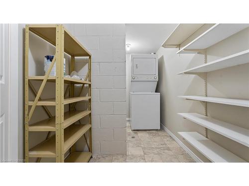 201-5 Mill Pond Court, Simcoe, ON - Indoor Photo Showing Laundry Room